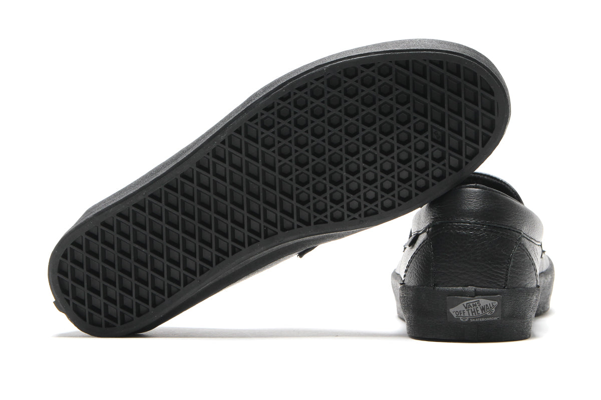 Vans | Skate Loafer
Style # VN0A5DXUBKA1
Color : Black