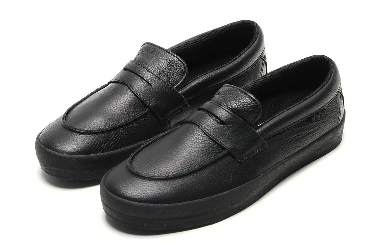 Vans - Skate Loafer
Style # VN000VAQBKA1
Color : Black / Black