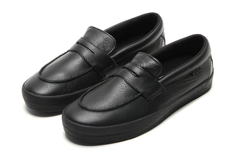 Vans - Skate Loafer
Style # VN000VAQBKA1
Color : Black / Black