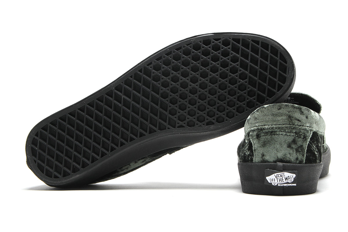 Vans - Skate Loafer
Style # VN000Z3QTD81
Color : Oil Green