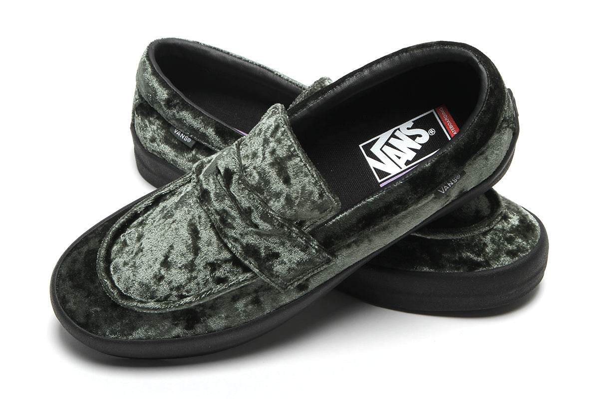 Vans - Skate Loafer
Style # VN000Z3QTD81
Color : Oil Green