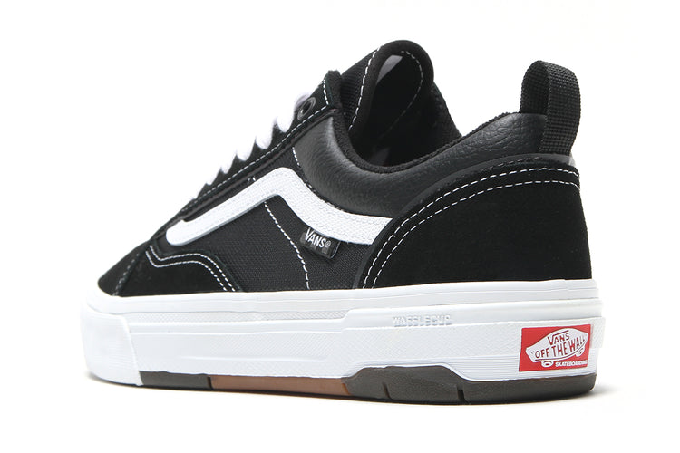 Vans - Skate Old Skool Wafflecup
Style # VN000EB7BA21
Color : Black / White