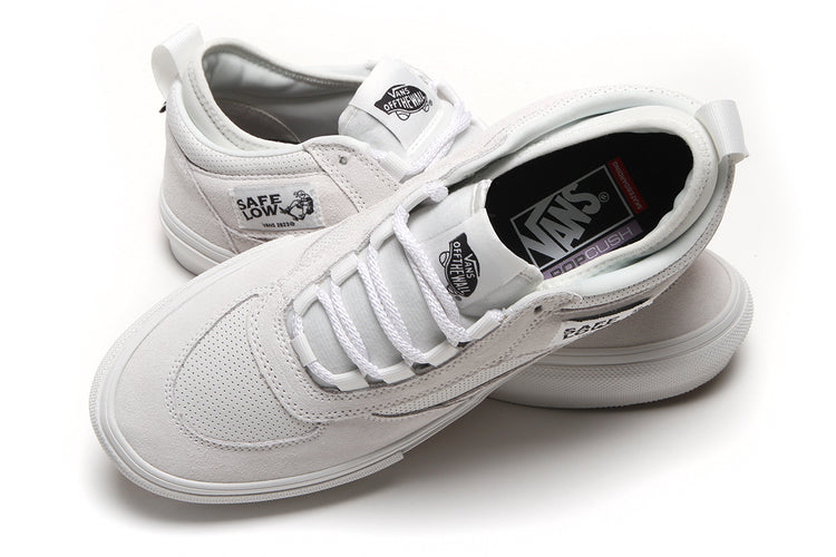 Vans - Skate Safe Low
Style # VN000EG9JVY1
Color : Blanc De Blanc