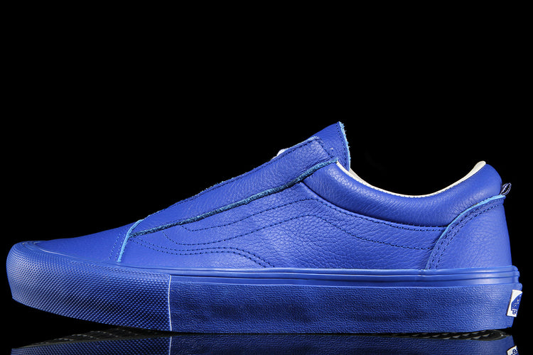 Vans - Old Skool x 2 Riser Pads
Style # VN000EC6NAVY1
Color : Navy / White