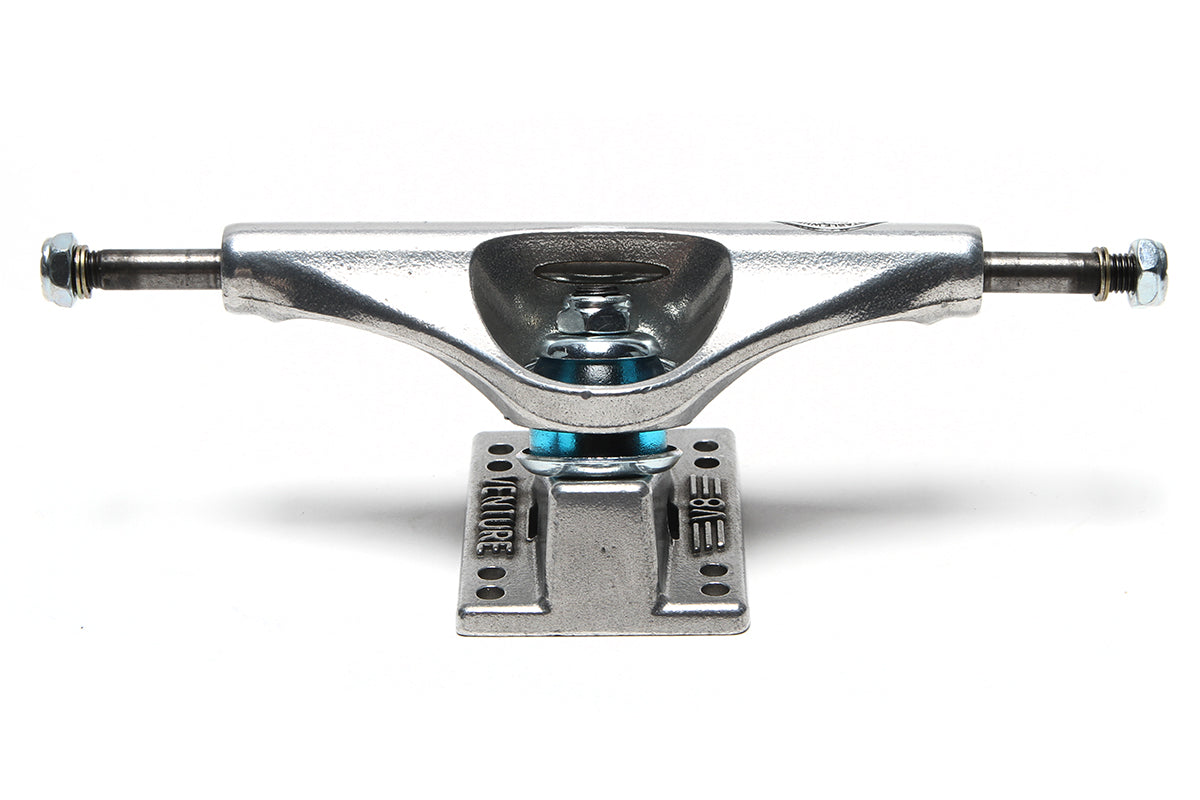 Venture - V8 Trucks (Set of 2)
Color : Polished
