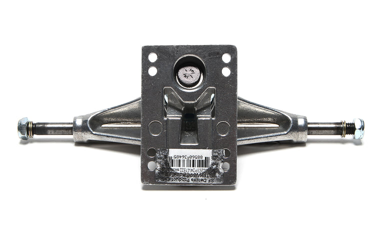 Venture - V8 Trucks (Set of 2)
Color : Polished