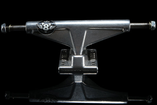 Venture - V8 Trucks (Set of 2)
Color : Polished