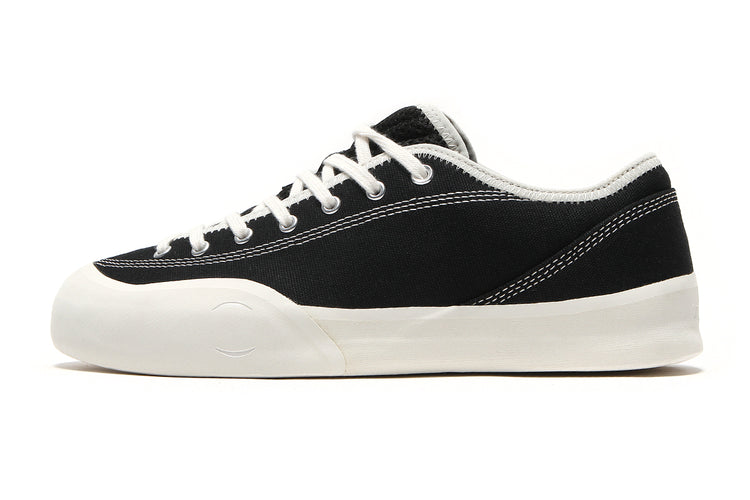 Village PM - 1.30 PM
Color : Black / Whisper White