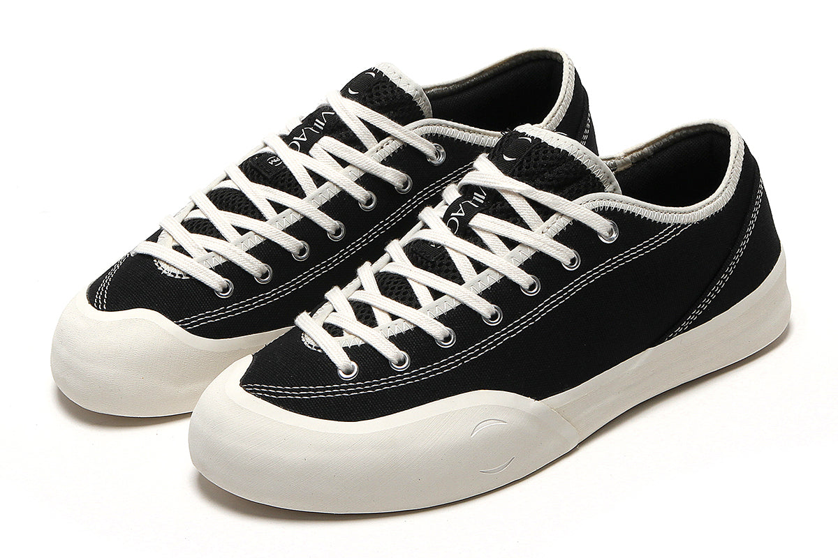 Village PM - 1.30 PM
Color : Black / Whisper White