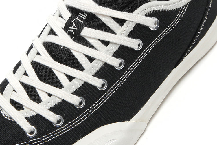 Village PM - 1.30 PM
Color : Black / Whisper White