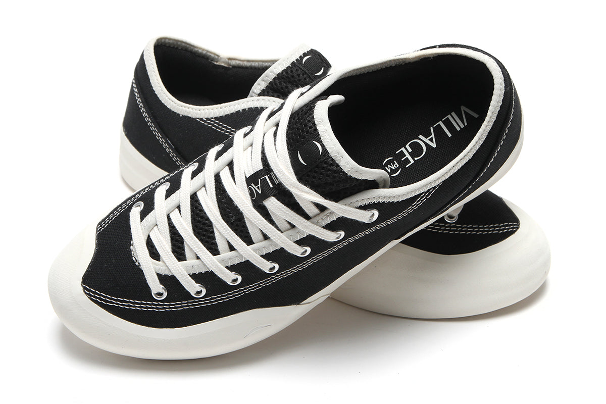 Village PM - 1.30 PM
Color : Black / Whisper White