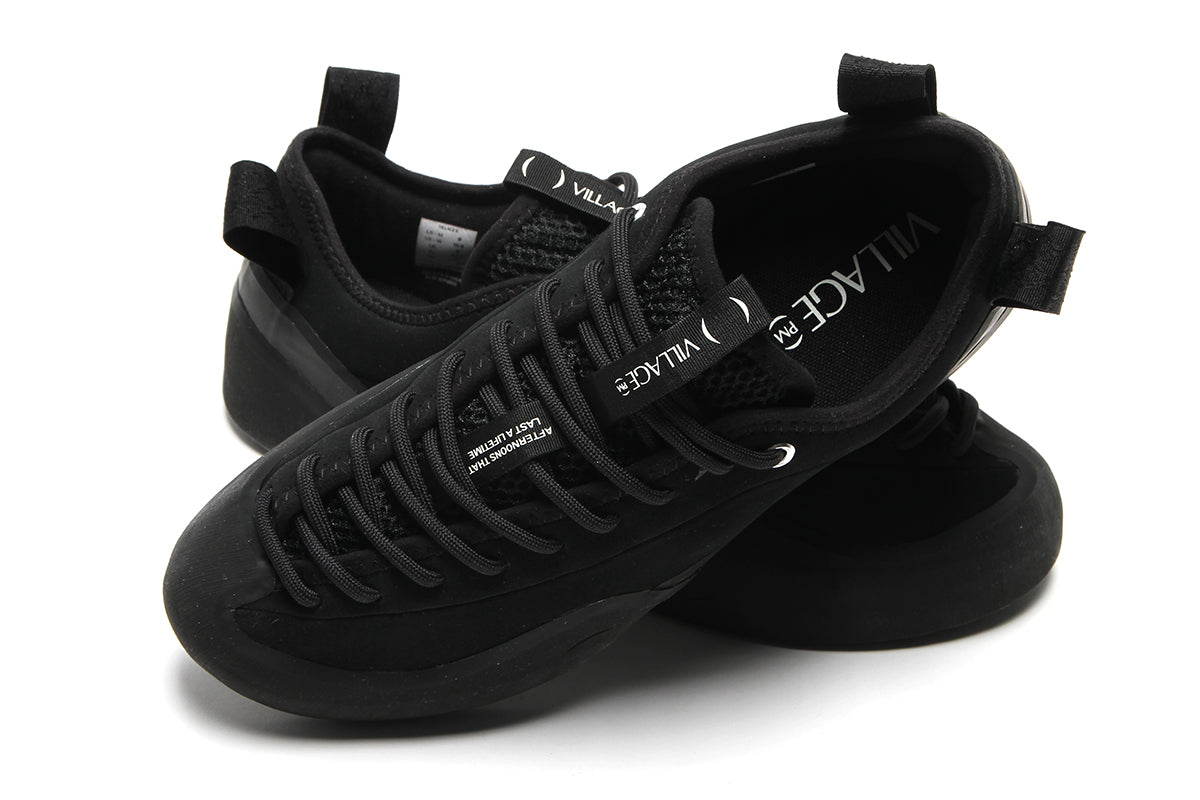 Village PM - 1 PM
Color : Black / Natural Black