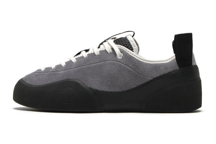 Village PM - 1 PM
Color : Grey / Natural Black