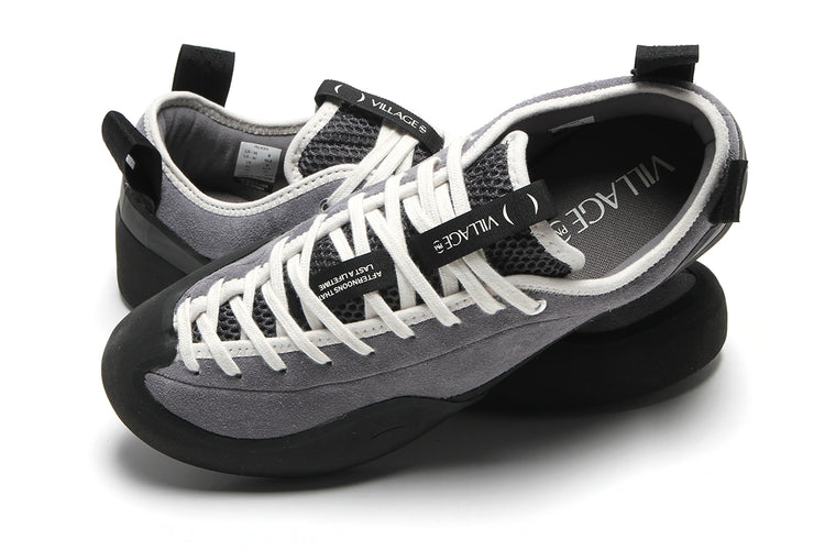 Village PM - 1 PM
Color : Grey / Natural Black
