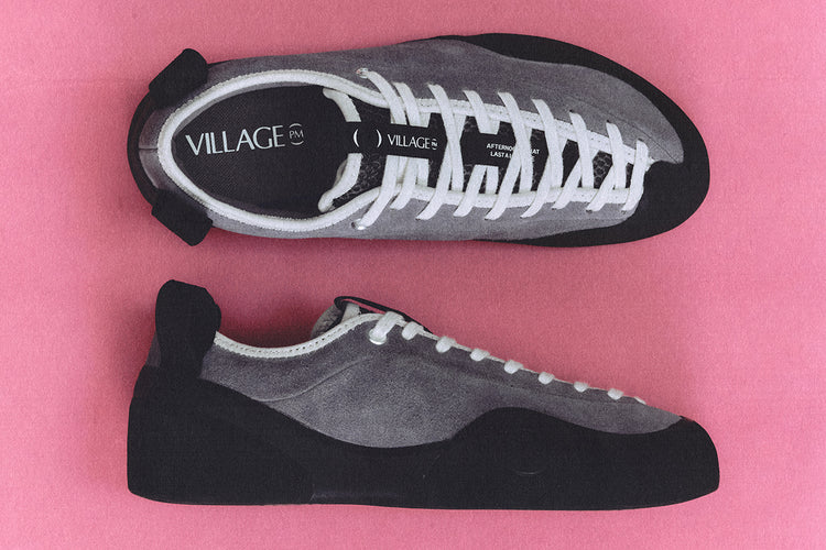 Village PM - 1 PM
Color : Grey / Natural Black