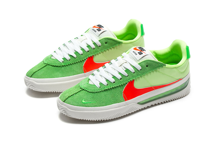 Nike SB / BRSB Ghost Green / Bright Crimson