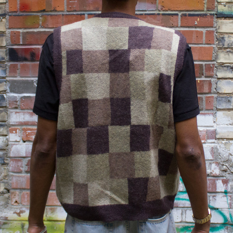 国産セールstussy wobbly check sweater vest サイズXL トップス