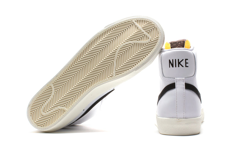 Nike Blazer Mid '77 Vintage : White / Black