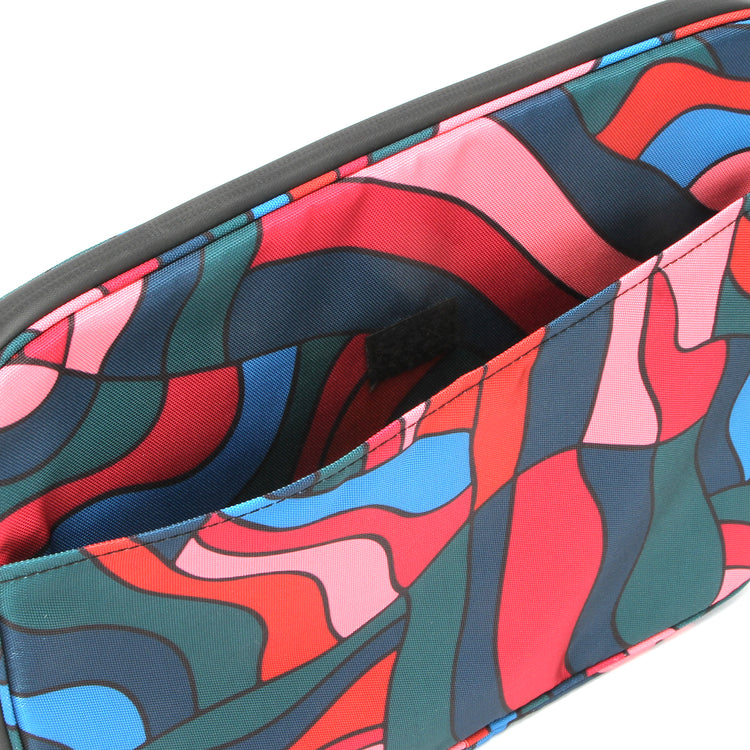 By Parra Distorted Waves Laptop Sleeve : Multi