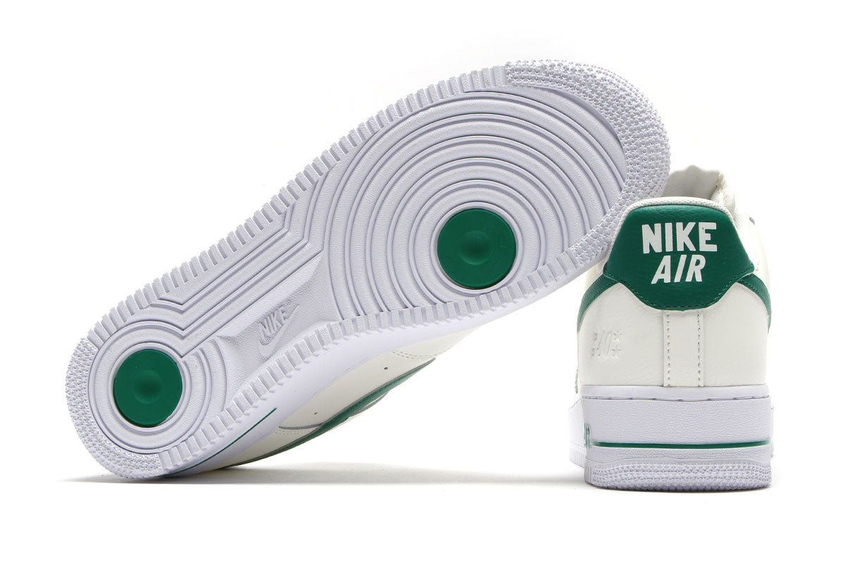 Nike Air Force 1 '07 LV8 - Malachite / White
