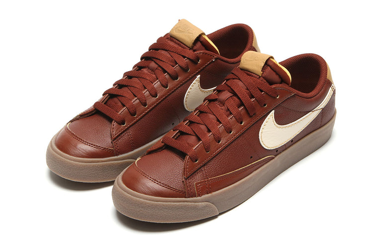 Nike Blazer Low '77 EMB - Oxen Brown / Pearl White