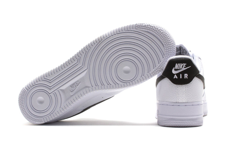 Nike Air Force 1 '07 White / Black