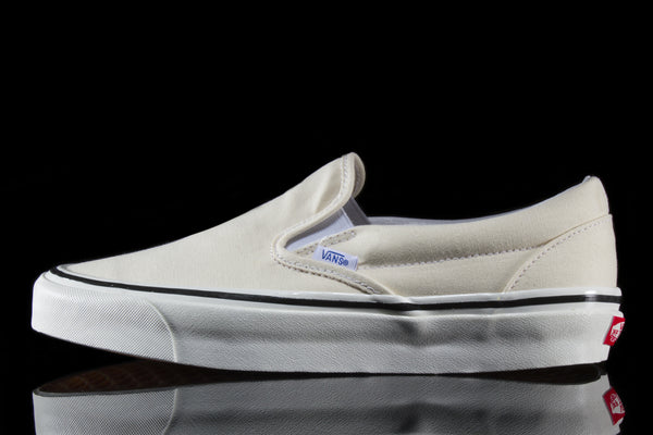2-15-21Vans-Slip-Anaheim-White