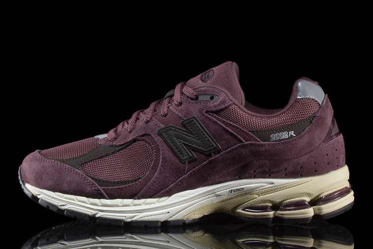 New Balance 2002R Dark Grape / White