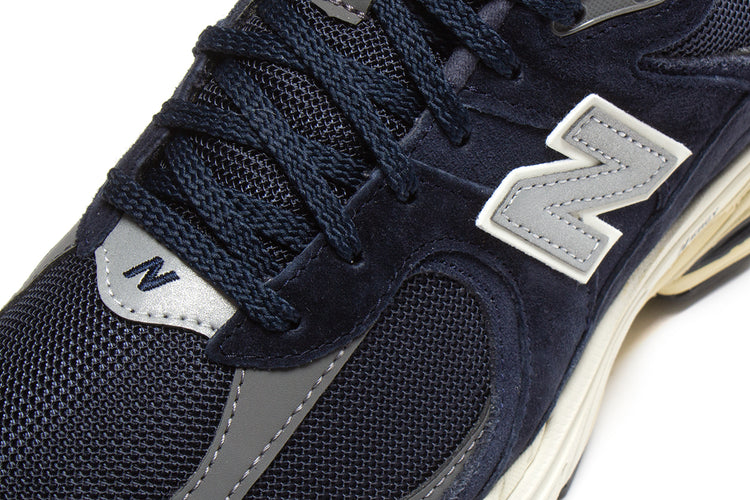 New Balance 2002R Navy Eclipse / Grey / White  Edit alt text