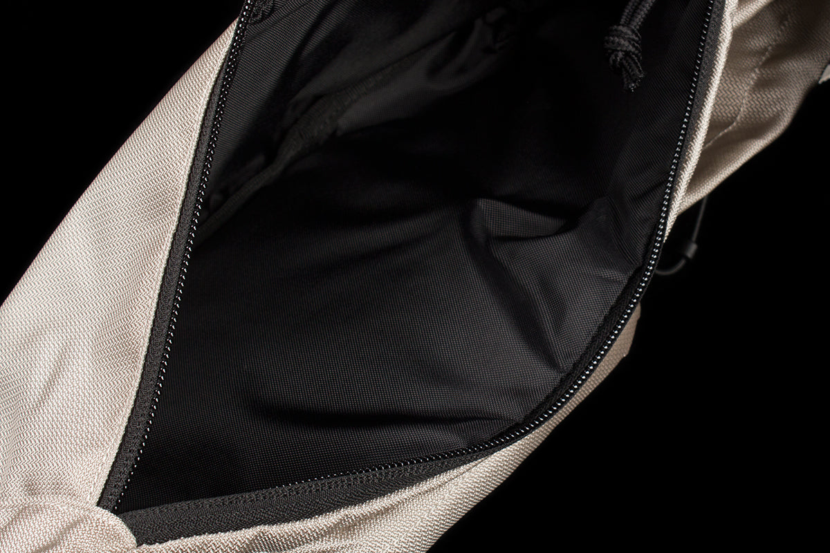 Carhartt WIP DELTA SHOULDER BAG UNISEX - Bum bag - black 