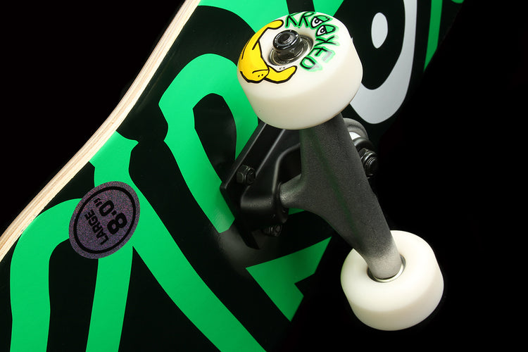 Big Eyes Green Complete Deck 8.0"