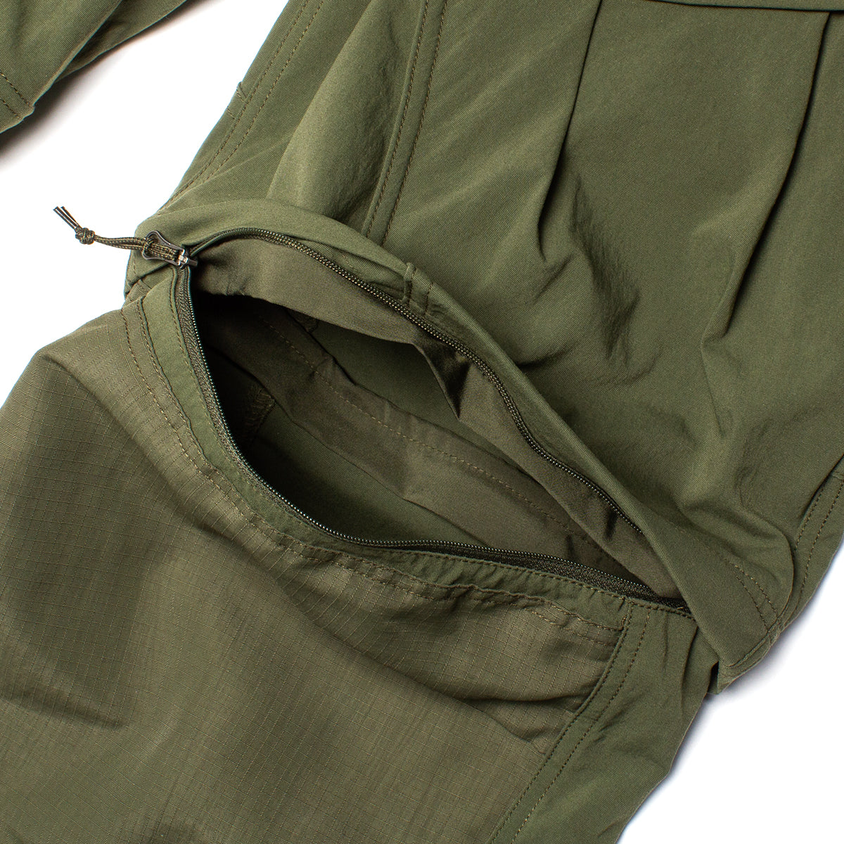 Nike ACG Smith Summit Cargo Pant Style # DN3943-325 Color : Medium Olive / Light Army