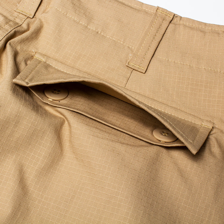 Nike SB Kearny Cargo Pant Style # FD0401-200 Color : Hemp / White