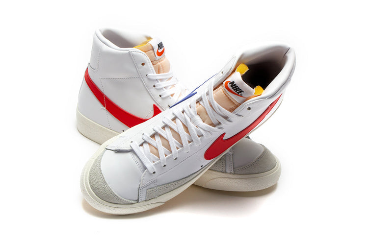 Nike Blazer 77 VNTG : White / Habanero Red