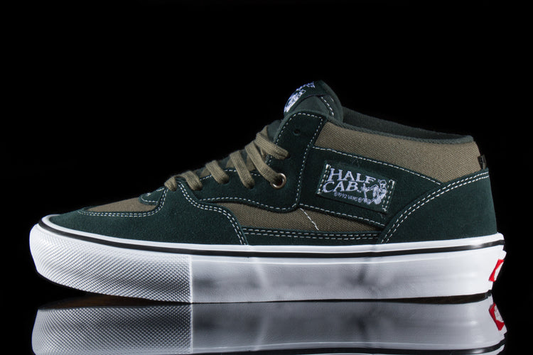 Skate Half Cab