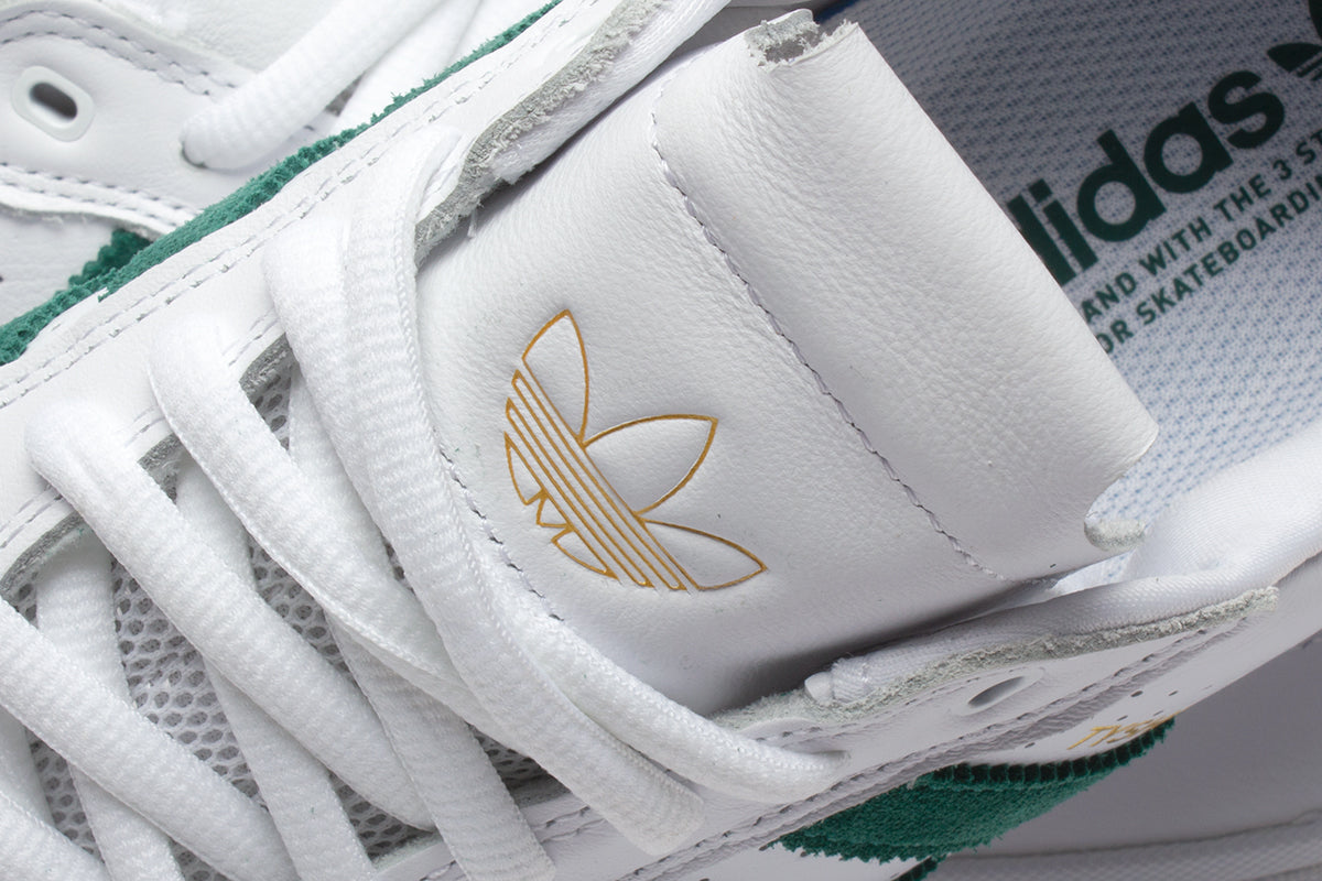 Tyshawn Low – Premier