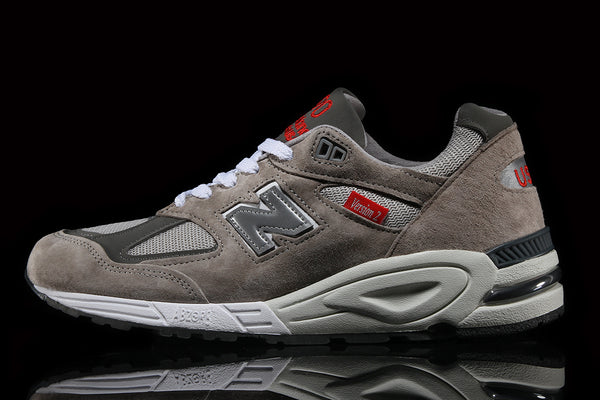 7-7-21newbalance990v2_grande.