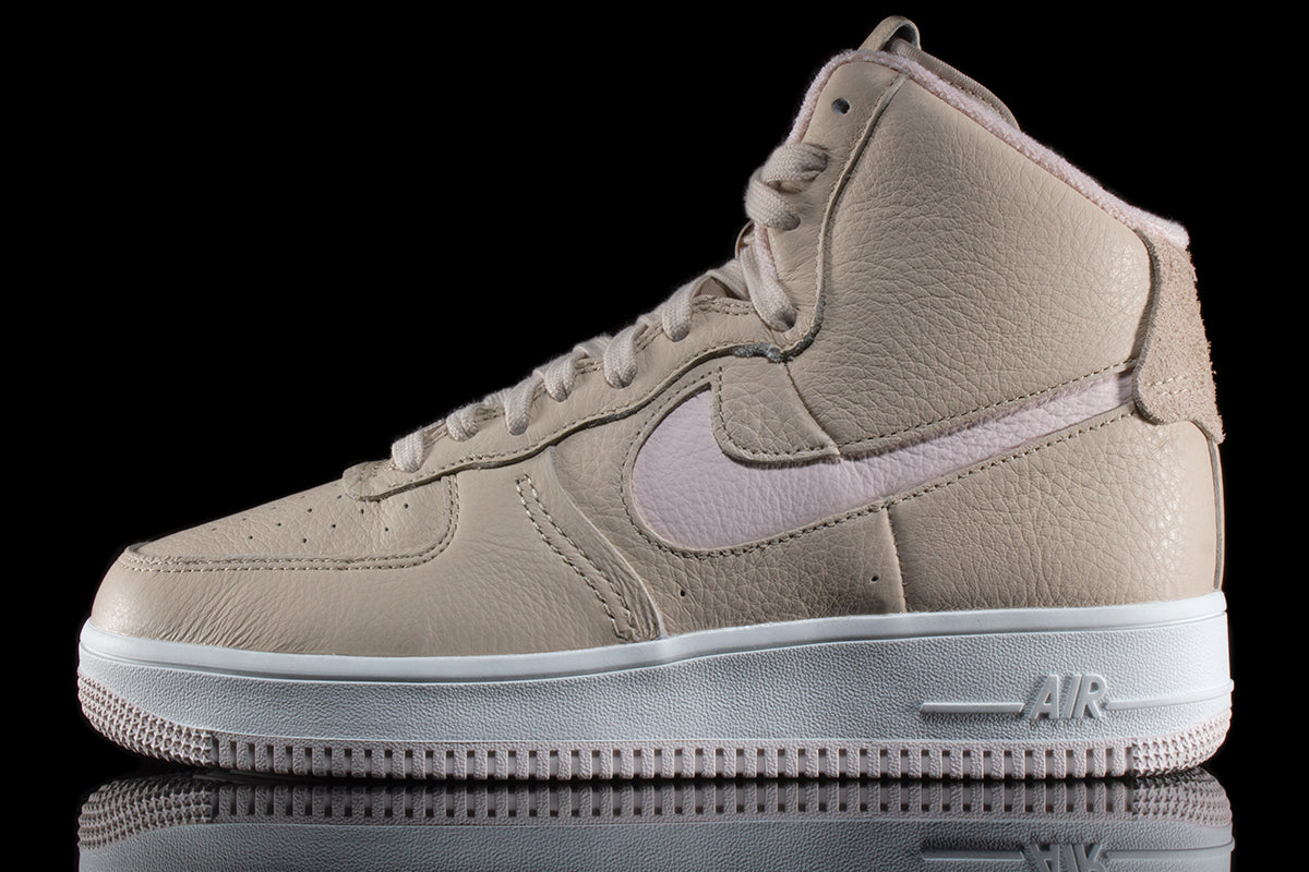 Nike Women's Air Force 1 Sculpt