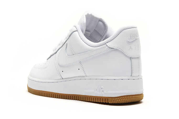 Nike Air Force 1 '07 White / Gum